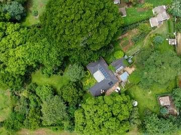 Immaculate 3-bedroom home with 2-bedroom cottage