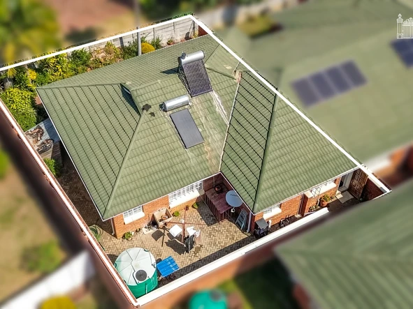 3 Bedroom Flat & Apartment
