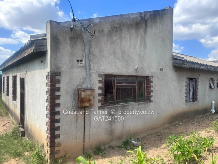 4-Bedroom House For Sale In Chitungwiza 