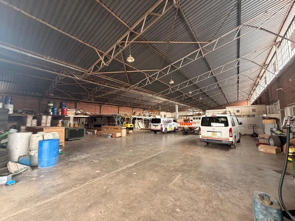 Warehouse & Factory