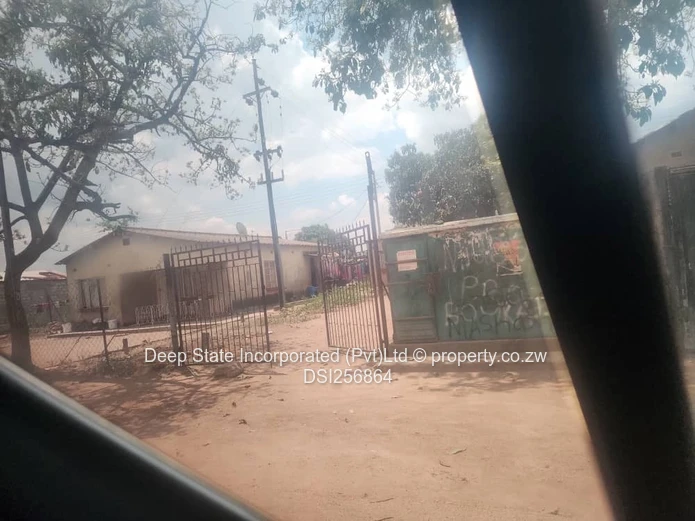 A choice of 5 chitungwiza houses for sale 