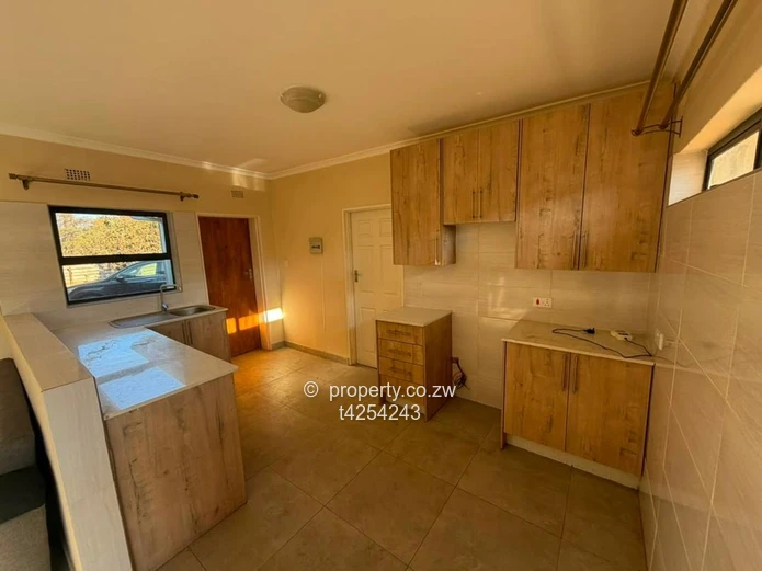 Bluffhill apartment to rent