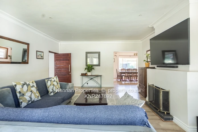 Four bedroom home in an excellent location with a cottage, pool and a prolific borehole (Sole Mandate)