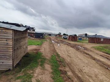 Stands & Residential Land