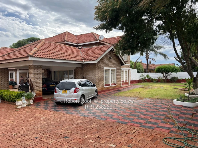 4 bed house in Norton (Sole Mandate)