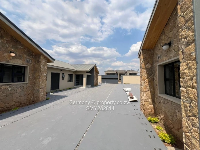 Pomona luxurious garden flats for letting