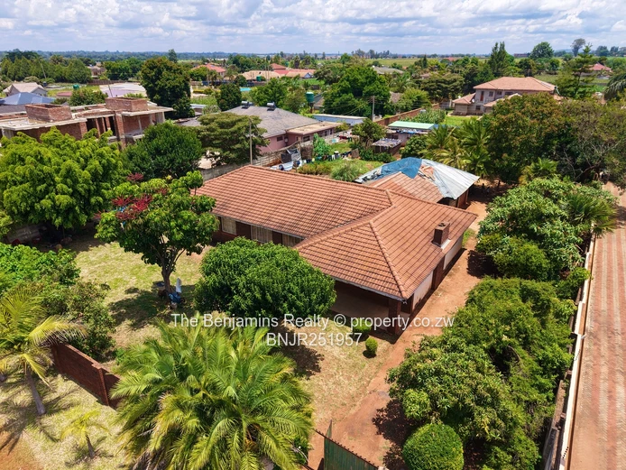 4bed house full of potential for sale