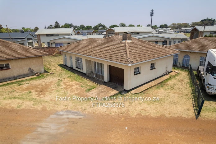 Cluster House For Online Auction - Starts 9 Nov 26 (Sole Mandate)