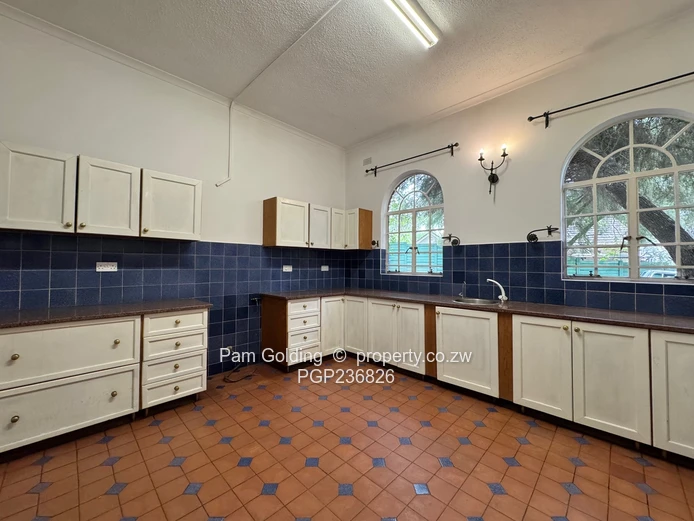 Charming 4 Bedroom home - Ballantyne Park 