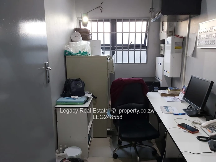 Fully Equipped 24-Hour Clinic For Sale In Highfields With Title Deeds