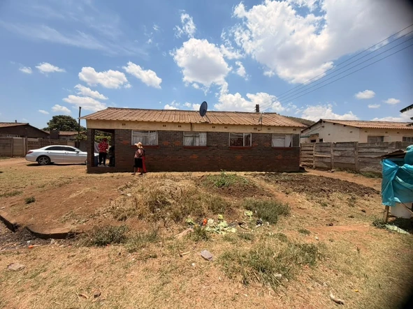5 Bedroom House