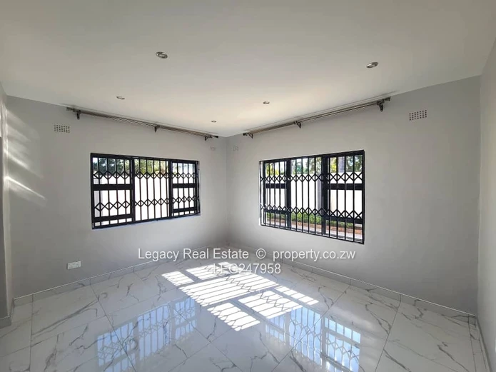 Prime Bluffhill Westgate Rental Opportunity,Stylish And Secure Home For Rent In Bluffhill