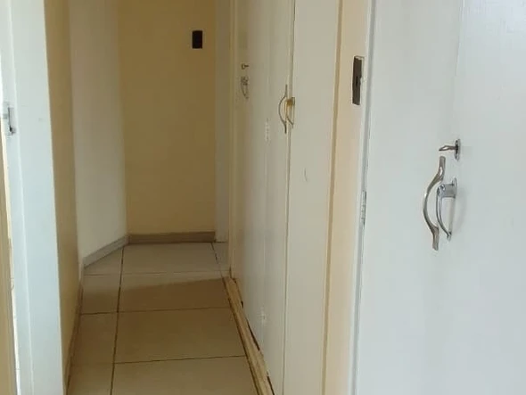 2 Bedroom Flat & Apartment