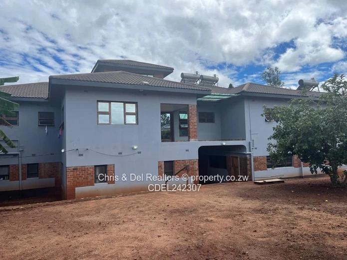 Spacious Double-Storey House For Sale – The Grange