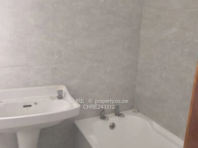 Bluffhill House To Let