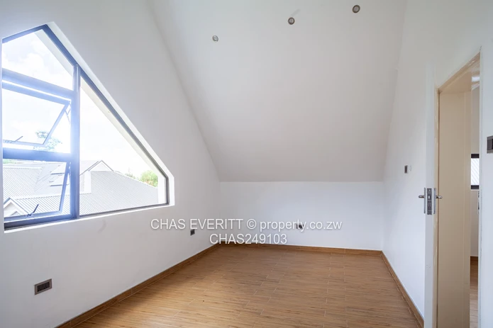 Newly Built 3 Bed Cluster Unit To Let In Hogerty Hill
