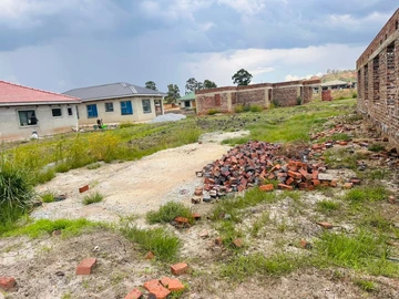 Stands & Residential Land