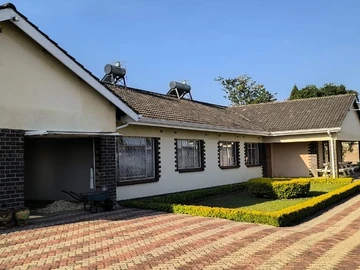 5 Bedroom House