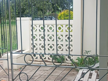 2 Bedroom Garden Flat