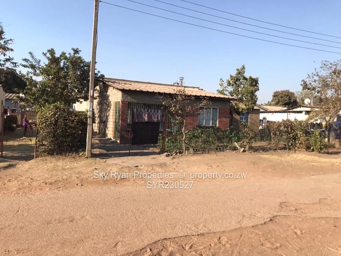Glen Norah House For Sale