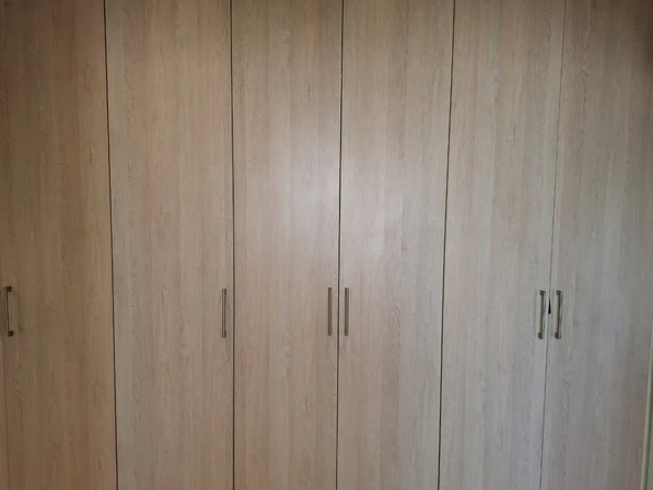 4 Bedroom Flat & Apartment