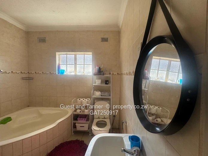 House for Sale in Damofalls, Ruwa