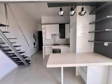 Flat & Apartment