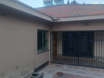 4 Bedroom House