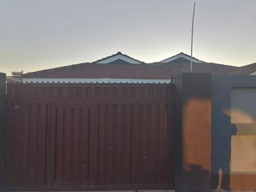 5 Bedroom Townhouse Complex
