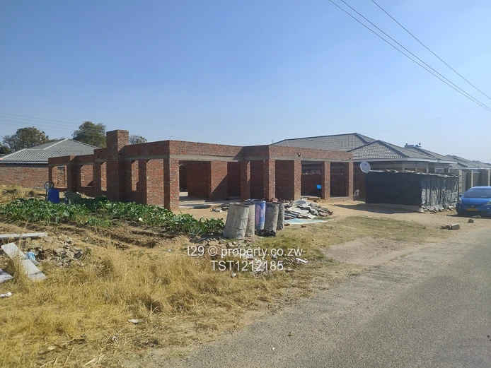 Mabvazuva incomplete House for sale (Sole Mandate)