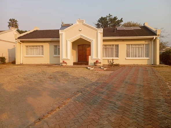 3 Bedroom Garden Flat