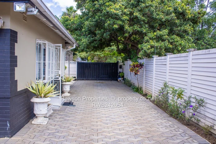 Lavish home in a beautiful suburb