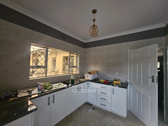 House to rent in Greendale 