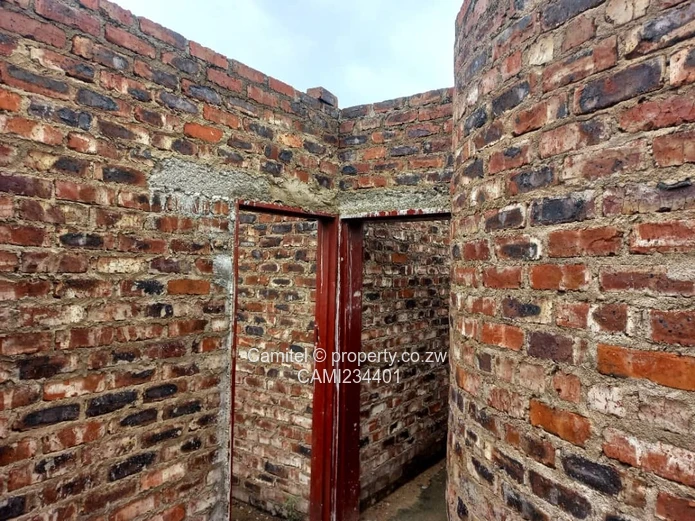 Arlington Estate reduced to go :incomplete 4beds on 2700sqm ,deeds available 