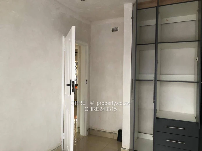 Bluffhill House To Let