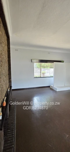 A Commercial House Property For Rental In Eastlea 