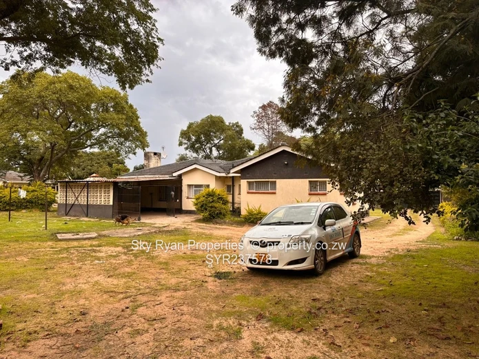 4 Bedroomed Residential Property for Sale – Waterfalls