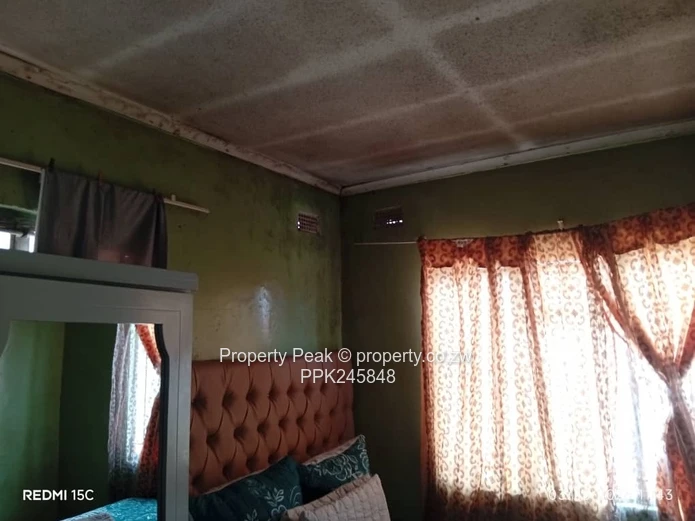 3-Bed House Manyame Park For Sale