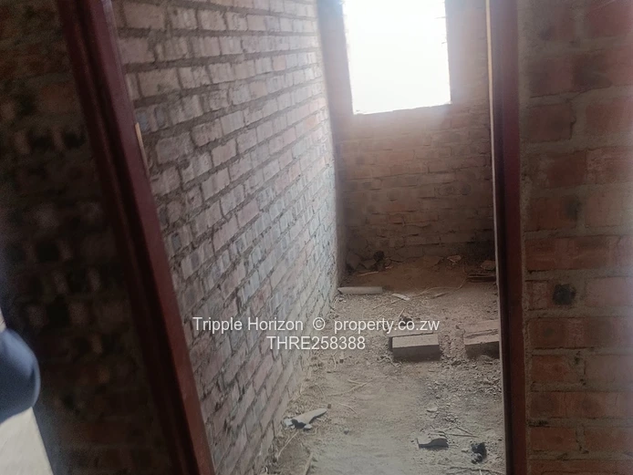 Kuwadzana 8 Unfinished 4-Bed Split-Level Home on Main Road, Kuwadzana