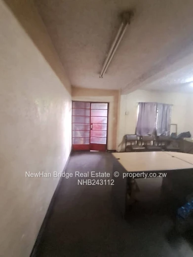 Willowvale Factory-Warehouse on 223m² Walled Site (Sole Mandate)