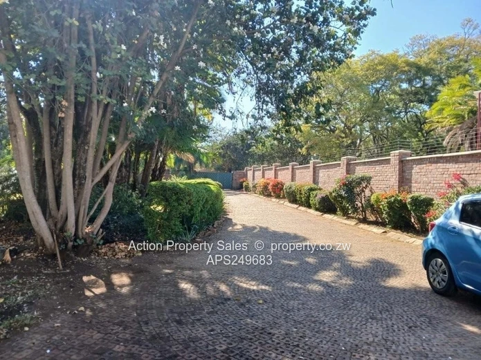 Comfortable Family Home In Highlands! 