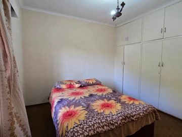 2 Bedroom Garden Flat