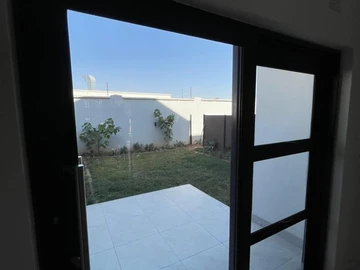 Flat & Apartment