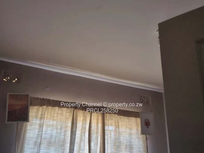 Avonlea - 1021m² Stand With 3 bed Cottage 