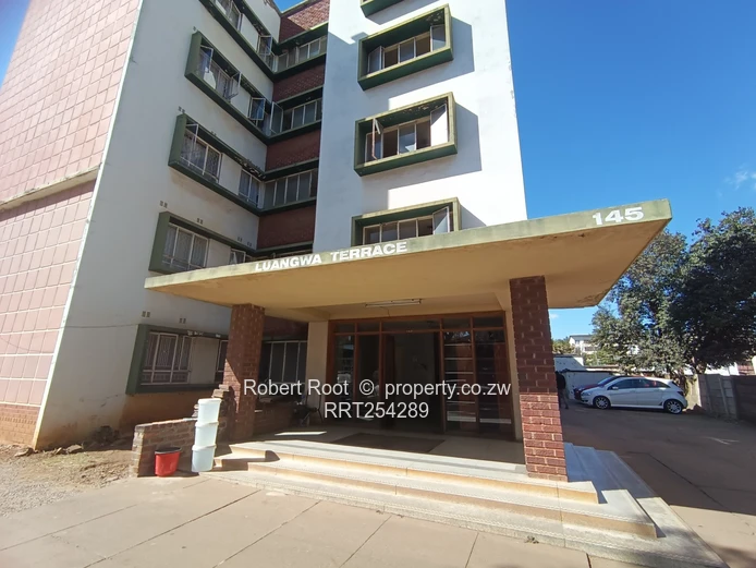 1 bed fully furnished flat in the Avenues