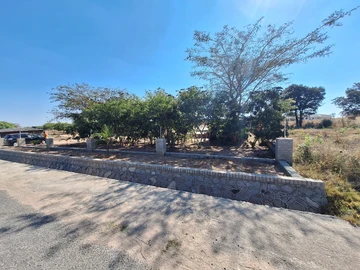 Stands & Residential Land