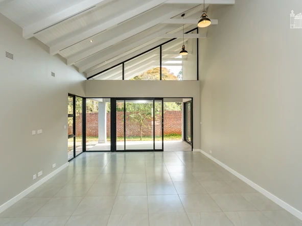 4 Bedroom Garden Flat