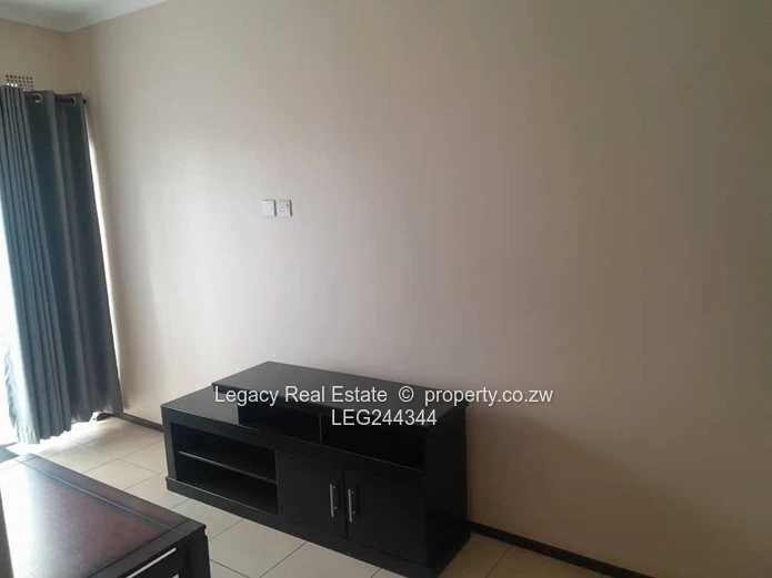 Modern 2 bedroomed Aspire Heights Flat — Fitted Kitchen & Bath