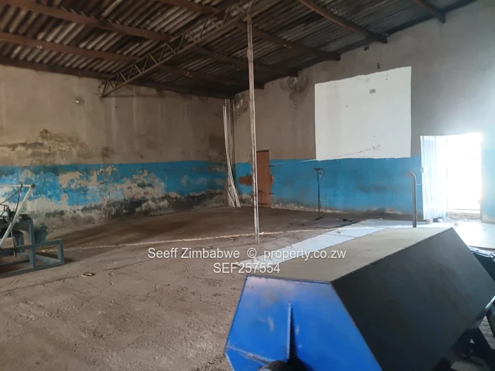 Walled Workshop & Warehouse 2325m² — Chinhoyi, Good ZESA (Sole Mandate)