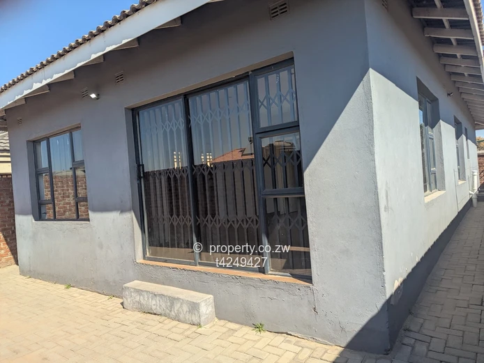 Glaudina house to rent  (Sole Mandate)